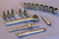 1/4\'\' Ratsche mit Nüssen und Bits